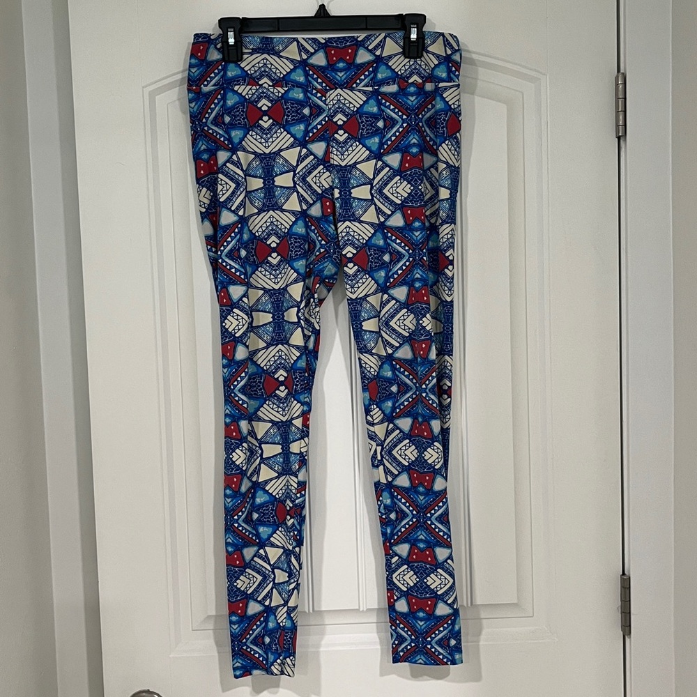 Geometric Blue and Red Leggings